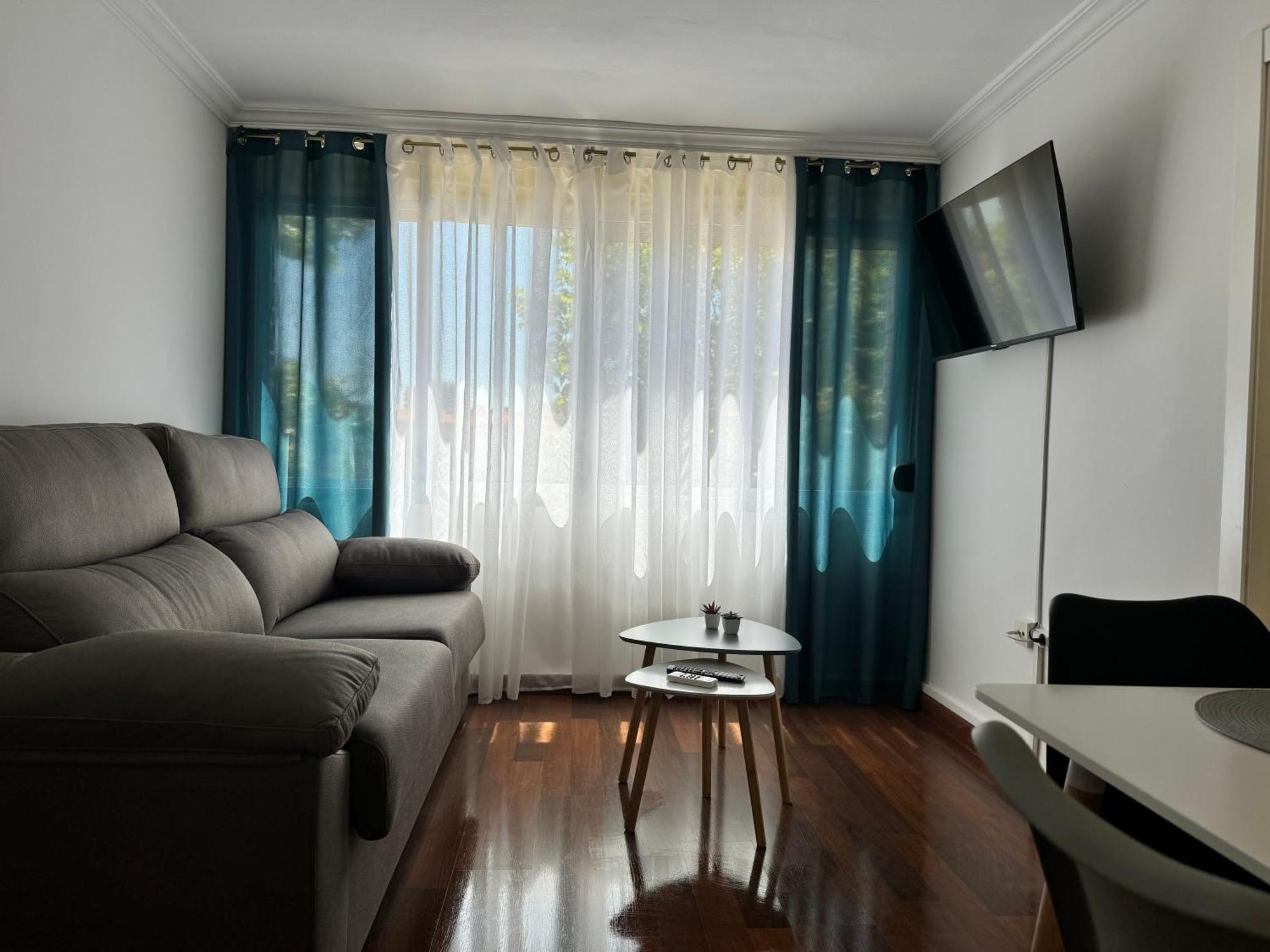 Apartamento Alarcon En Zona Av Espana - Hospital Альбасете Екстер'єр фото