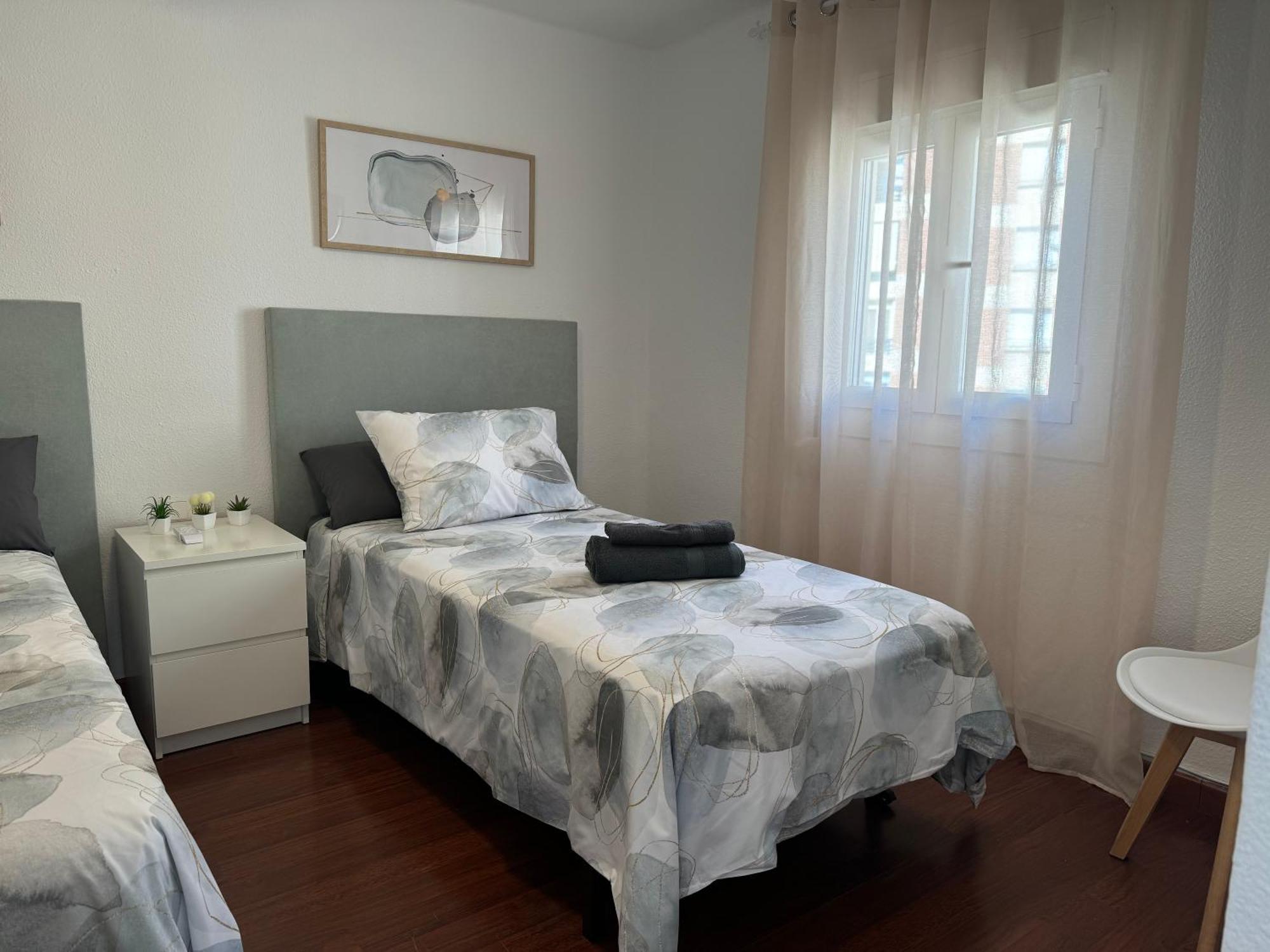 Apartamento Alarcon En Zona Av Espana - Hospital Альбасете Екстер'єр фото